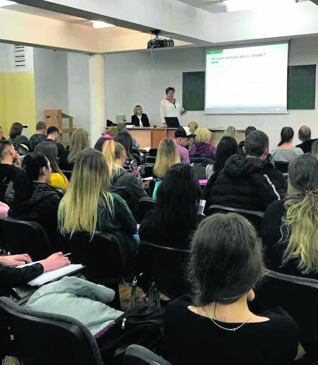 Podczas pierwszego spotkania studenci mogli m.in. poznać wiele zagadnień dotyczących prowadzenia własnej firmy.