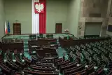 PKW ogłosiła podział mandatów w Sejmie. Zobacz, ilu posłów mają poszczególne partie