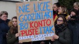 Pracownicy sądownictwa protestowali i łamali się opłatkiem [ZDJĘCIA]