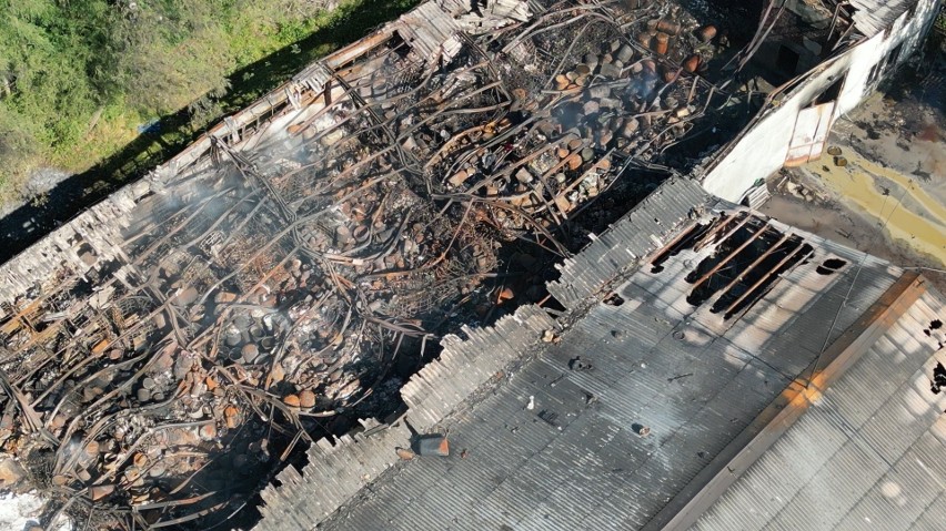 Tak wygląda spalona hala w Przylepie z lotu ptaka