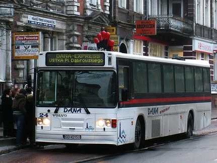 Autobus Dana Express do Ustki