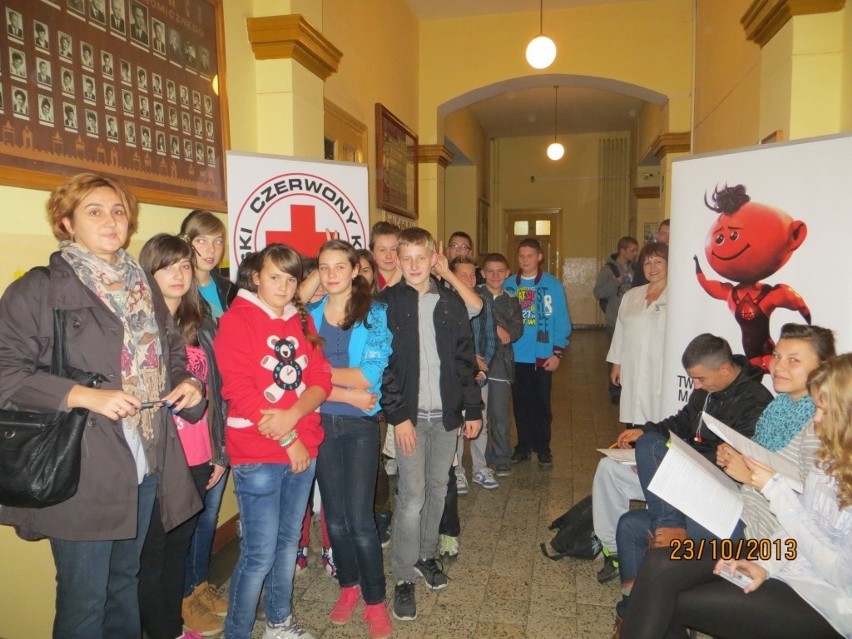 27 osób oddało krew w ramach akcji "Młoda Krew Ratuje...