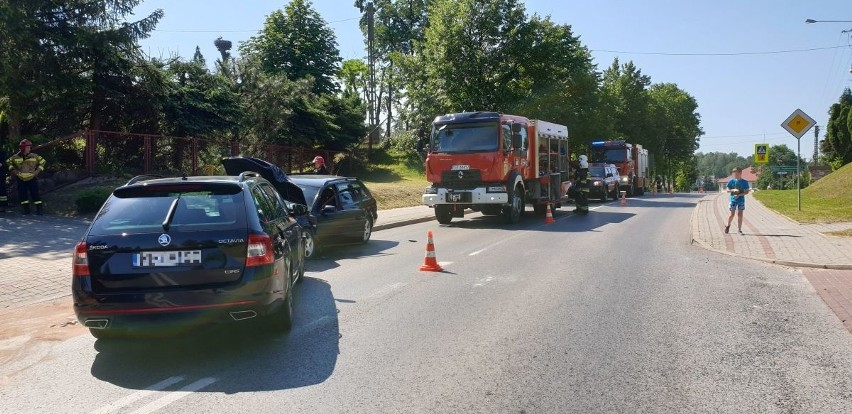 Wypadek w Mircu. Cztery osoby zostały zabrane do szpitala. Wśród rannych obywatele Estonii i Brazylii