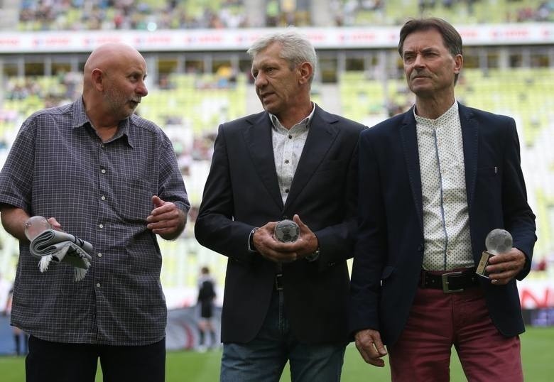 Byli piłkarze Lechii zostali uhonorowani na PGE Arenie