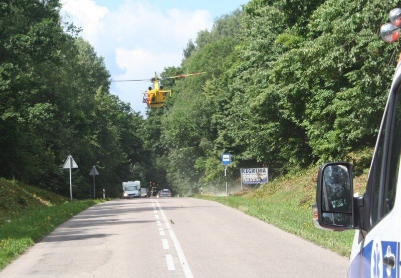 Gordejki. Passat wypadł z drogi. Ucierpiało 9-letnie dziecko (zdjęcia)