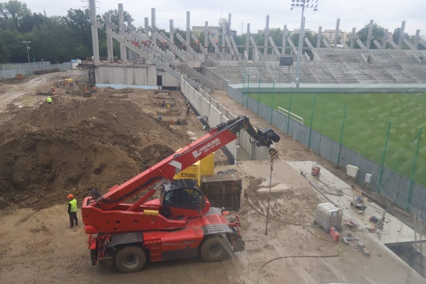 Stadion przy al. Unii rośnie! Zobaczcie świeże zdjęcia z budowy, zrobione dosłownie przed chwilą!