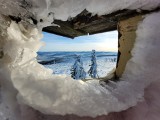 Słońce i śnieg w Beskidach! Oto łatwe i przyjemne szlaki turystyczne na zimowe spacery w Beskidach