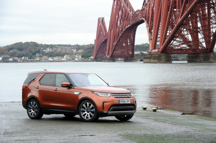 Land Rover Discovery / Fot. Newspress