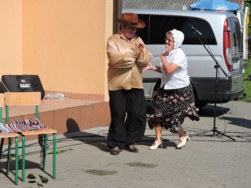 Bajka o dziadzie z babą w wykonaniu Wesołych Nutek z...