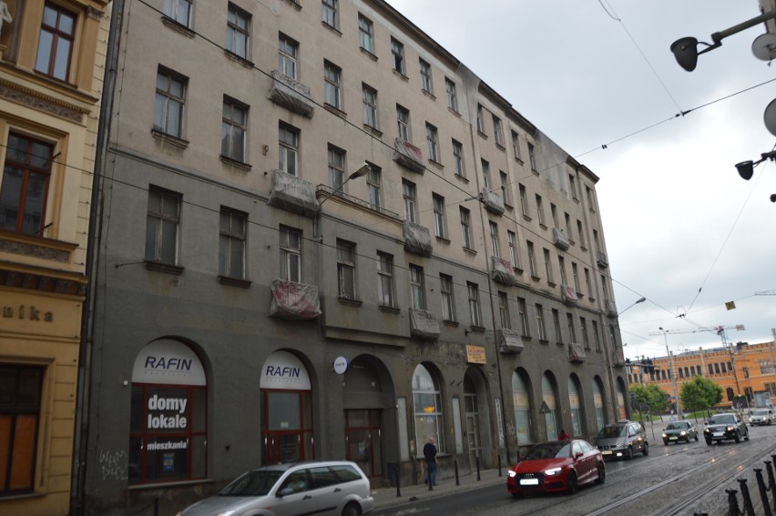 Hotel Grand ma wyglądać jak przed II wojną światową. Odbudują wieżyczkę [ZDJĘCIA]