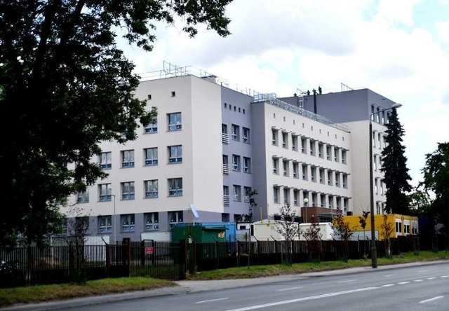 szpital tymczasowy w Radomiu ma być w budynku nowego centrum rehabilitacji Radomskiego Szpitala Specjalistycznego.