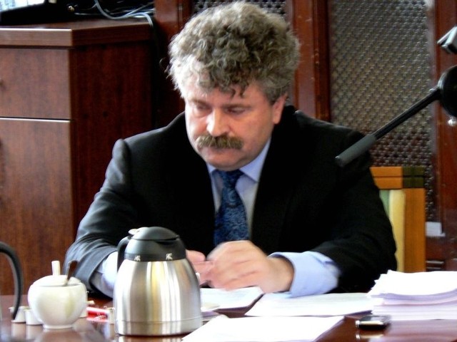 Witold Namyślak jest jednym z lepiej zarabiających samorządowców w regionie.  