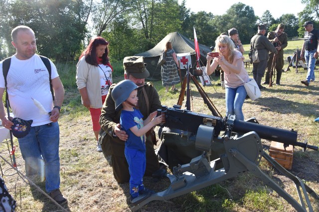 Piknik historyczny przy ruinach zamku w Szubinie miał powodzenie. Przed nami kolejne atrakcje