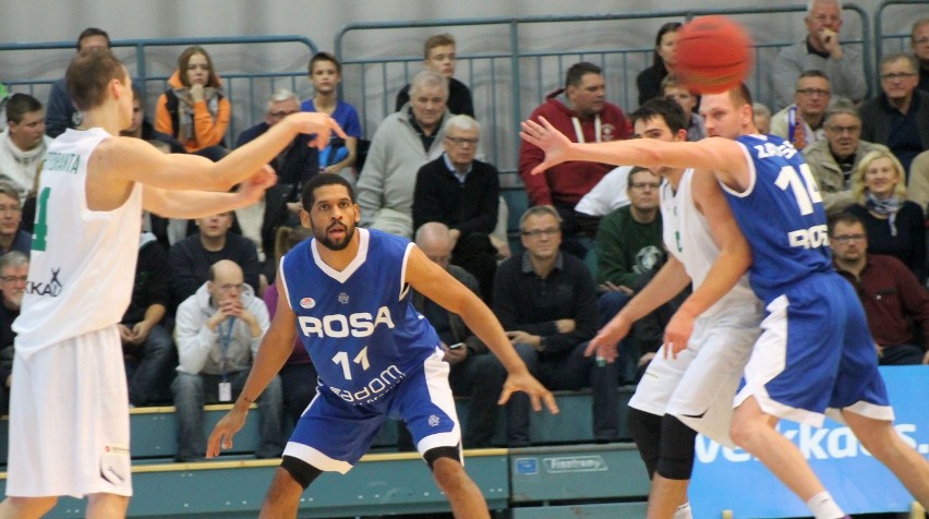 Koszykarze Rosy Radom wygrali z KTP Basket Kotka. Udany debiut w europejskich pucharach! (zdjęcia)
