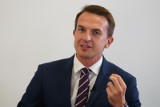 Wyniki wyborów do Sejmu 2019. Adam Szłapka: Sposób przeliczania głosów na mandaty jest wypaczeniem. Opozycja miała więcej głosów niż PiS