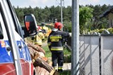 Powiat grodziski: Pożar w domu jednorodzinnym w Rakoniewicach. Nie żyje jedna osoba. Na miejscu pracują cztery zastępy straży pożarnej