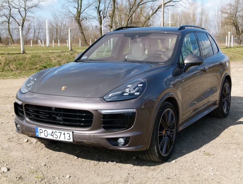 Porsche Cayenne Diesel S 4.2 V8...