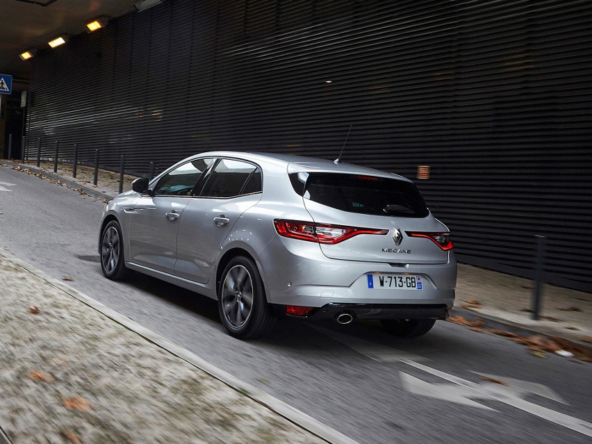 Renault Megane IV...