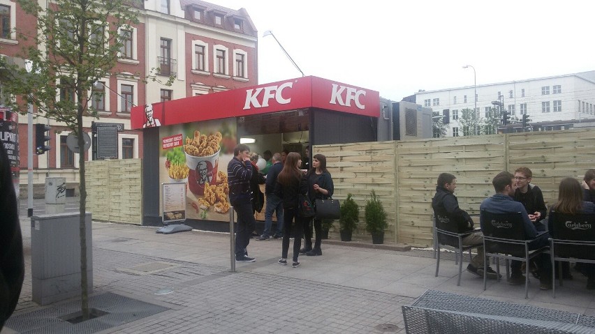Budka KFC na Mariackiej w Katowicach