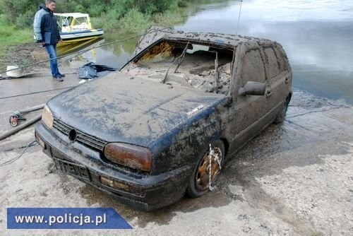 Zaginięcie Iwony Wieczorek. Znaleziono zwłoki podczas poszukiwań 19-latki (wideo, zdjęcia)