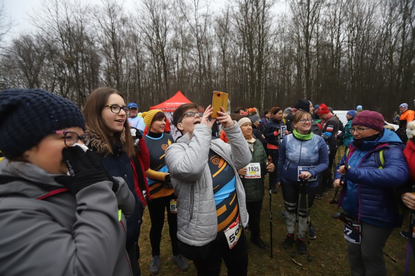 Gliwicka Parkowa Prowokacja Biegowa 2020 ZDJĘCIA, WYNIKI Ponad 500 biegaczy zaczęło w Gliwicach nowy sezon
