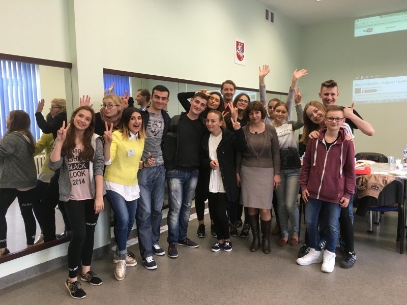 Uczniowie głogowskich szkół polecieli na warsztaty do Wilna