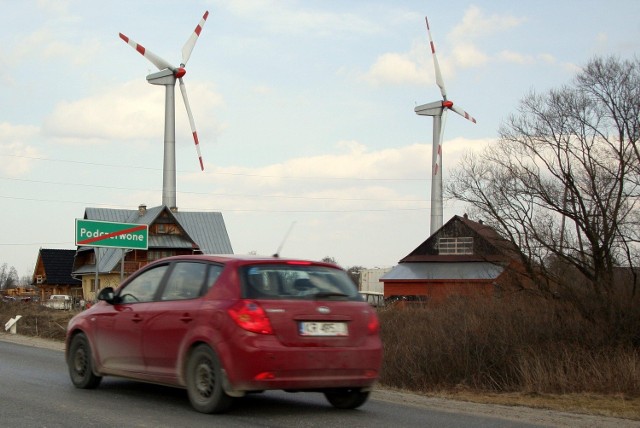 Takie wiatraki (jak te w podhalańskim Podczerwonym) produkujące prąd miały stanąć także w Lipnicy Wielkiej. Dziś nikt nie potrafi powiedzieć, czy staną i kiedy mogłoby to nastąpić