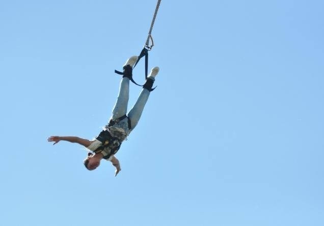 Skok na bungee jest marzeniem wielu chłopaków. Adrenalina i...