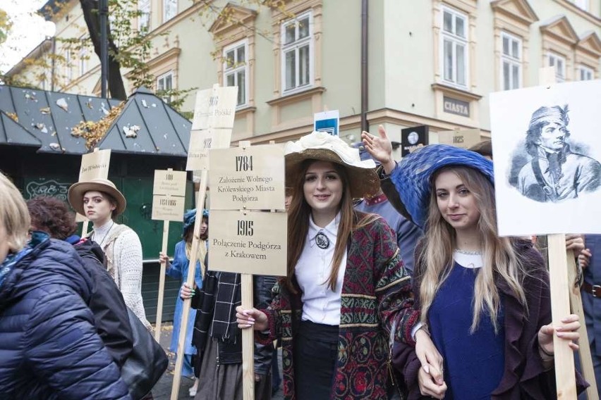 Tysiące uczniów zjechało do Krakowa [ZDJĘCIA]