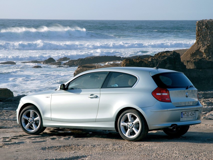 BMW 1 (2007-2011)...