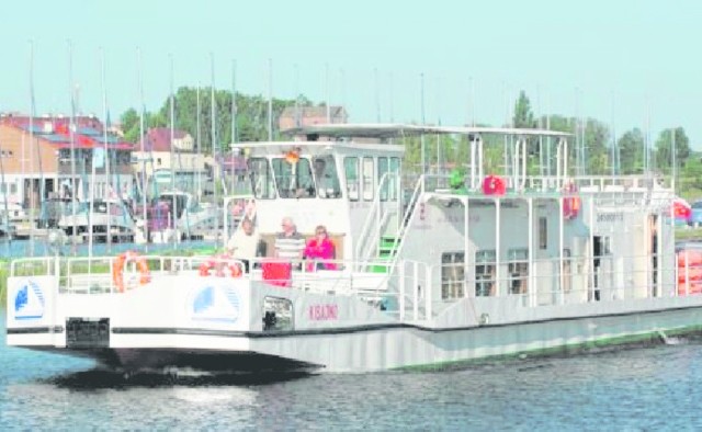 Statkiem Kisajno w rejs po mazurskich jeziorach może popłynąć nawet 75 osób