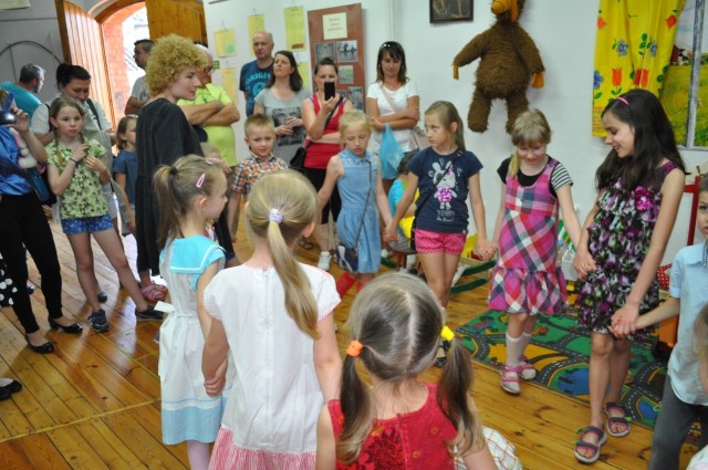 W Muzeum Borów Tucholskich była impreza "Zabawki i zabawy z dawnych lat". Od 2009 r. muzeum włącza się w europejską akcję nocnego zwiedzania muzeów, choć w tym roku wyjątkowo ze względu na tematykę imprezy rozpoczęliśmy ją w godzinach popołudniowych.>> Najświeższe informacje z regionu, zdjęcia, wideo tylko na www.pomorska.pl 