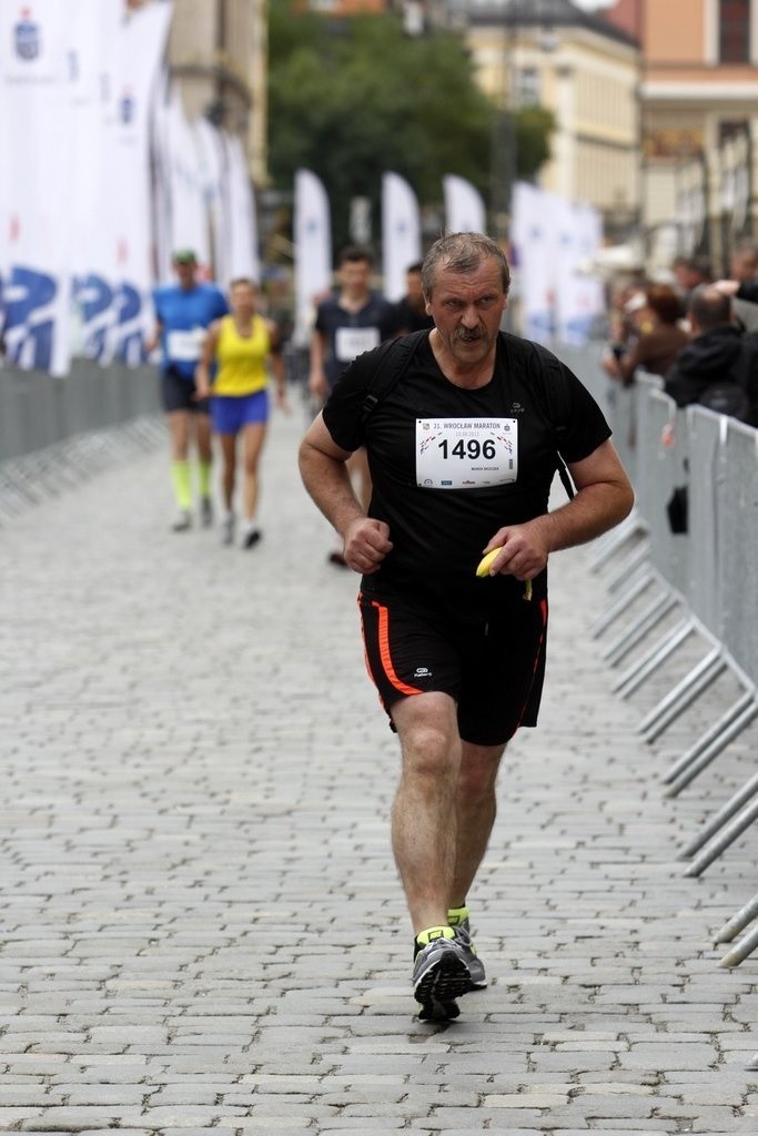 Maraton Wrocław - ZDJĘCIA - zawodnicy z numerami 1401 - 1600