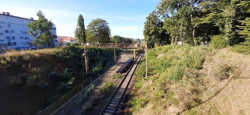 Szczecińska Kolej Metropolitalna: po rozbiórce toru na placu budowy zapadła cisza. Co dalej?  