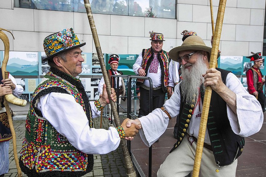 Nowy Sącz. Górale z sześciu krajów zjechali na Sądecczyznę