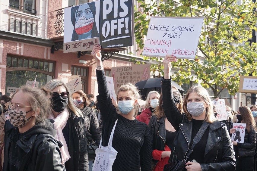 Strajk Kobiet w Łodzi. Tydzień pod znakiem protestów łódzkich kobiet