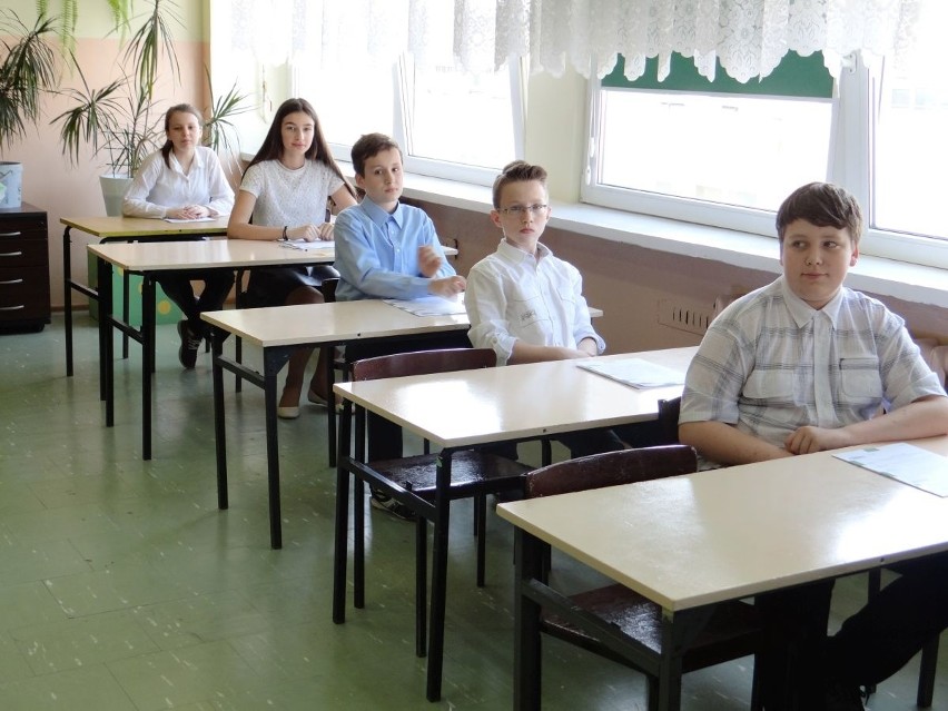 Sprawdzian szóstoklasistów w Ostrowcu - matematyka zdecydowanie trudniejsza