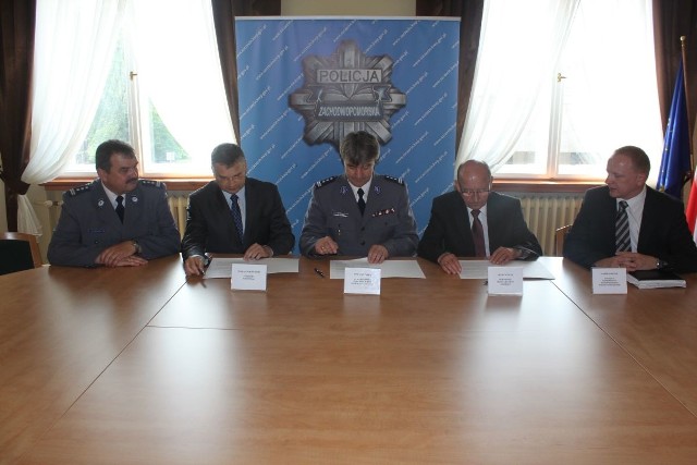 Podpisanie listu miało miejsce dziś, w sali generalskiej KWP Szczecin.