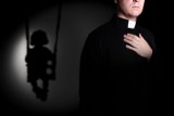 Ksiądz proboszcz oraz młody katecheta podejrzani o molestowanie