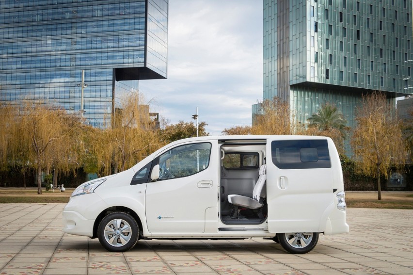 Nissan e-NV200...