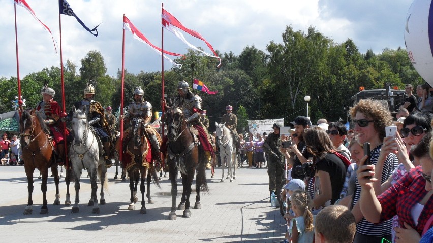 Wojewódzkie obchody Święta Wojska Polskiego w Tychach