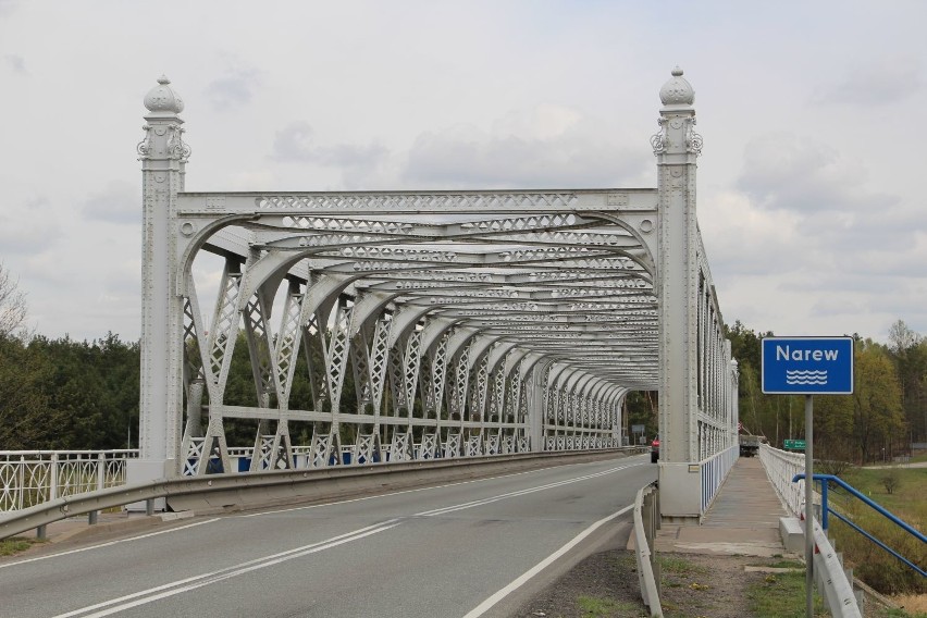 Ryboły. Wędrujący most na Podlasiu. Skąd do nas przybył? Czy znasz jego historię?