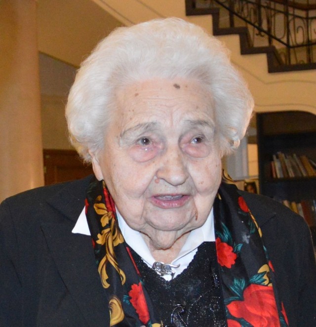 Maria Mirecka- Loryś, weteranka ruchu oporu z czasów II wojny światowej, działaczka polonijna i społeczniczka