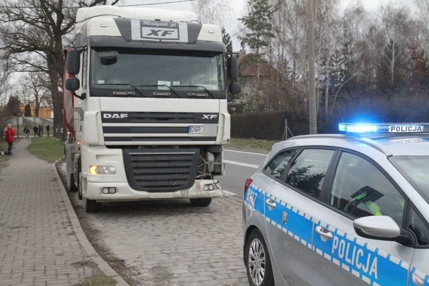 Wypadek na drodze Wrocław - Strzelin