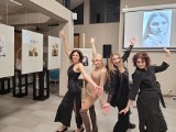 Wernisaż wystawy zdjęć Urszuli Miki Łobaczewskiej „To jestem Ja” w Supraślu. Fotografie mają zwrócić uwagę na problem akceptacji 