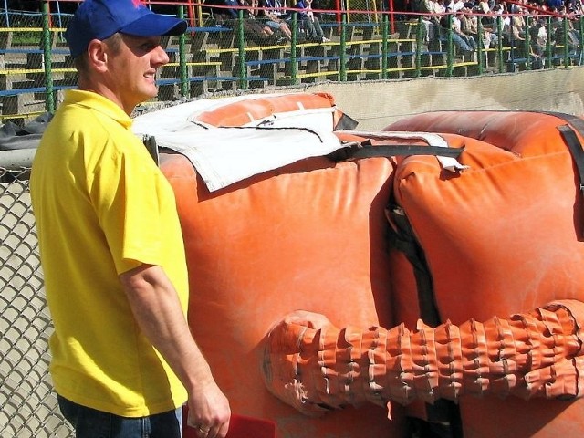 , trener GTŻ: - Jeszcze tydzień i ostatecznie zdejmiemy sztuczną bandę.