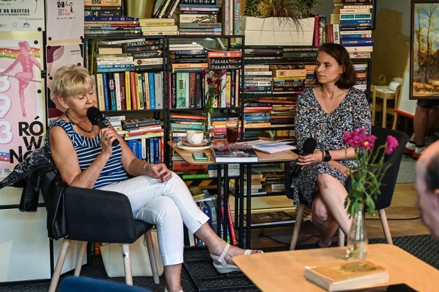Wymiana książek na żywo i Bookspresso z Jolantą Niwińską, ogólnopolskim koordynatorem bookrcrossing, odbyło się w kawiarni Zakładka przy ul. Gdańskiej 5 w czwartek (14 września) w godzinach 18-20.