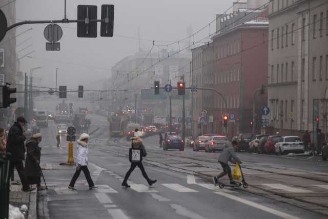 10 stycznia Poznań znalazł się na pierwszym miejscu wśród miast z największym smogiem na świecie, a mieszkańcy otrzymali alert RCB, w którym radzono zrezygnowanie z aktywności na powietrzu.