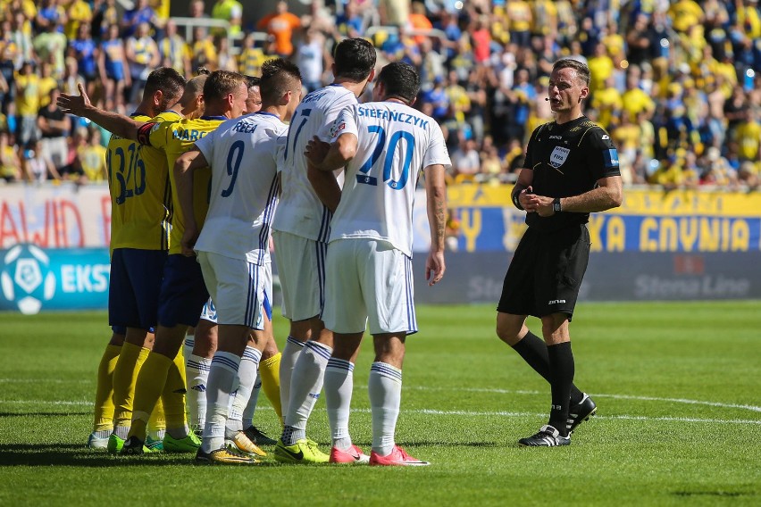 Górnik Zabrze - Arka Gdynia [GDZIE OGLĄDAĆ, TRANSMISJA, STREAM, ONLINE]