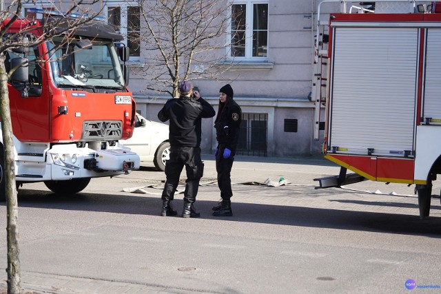 W niedzielę, 20 marca, o godz. 14.21 strażacy otrzymali zgłoszenie o wybuchu butli gazowej w mieszkaniu. Do zdarzenia doszło w jednej z kamienic przy ul. Tadeusza Kościuszki we Włocławku.